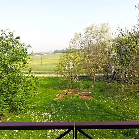 Carpe Diem Alojamento de Acomodação e Pequeno-almoço Mont (Namur)